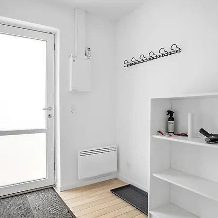 Dejligt Hus I Med Havudsigt